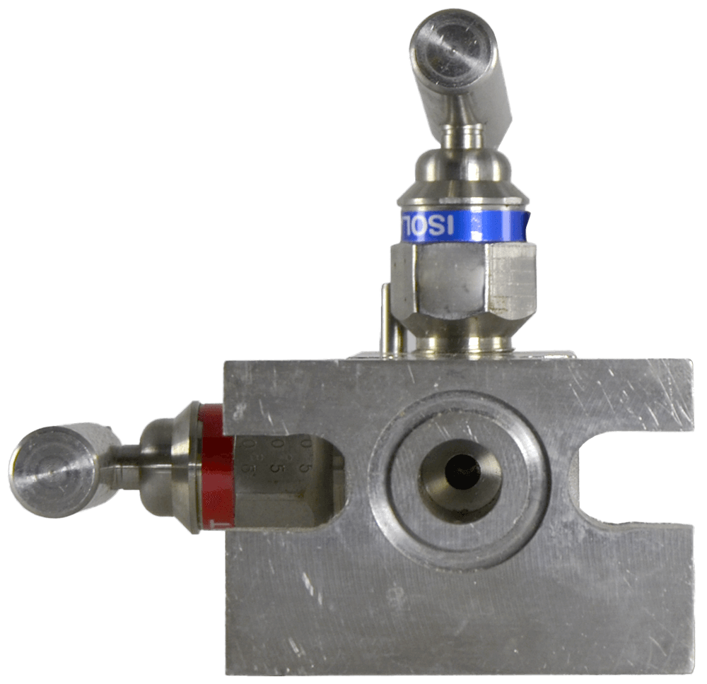 004_AT_M-616_TwoValveManifold.png